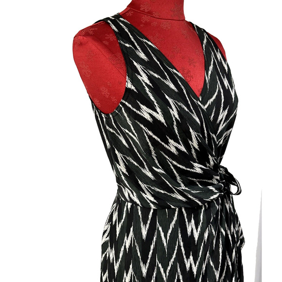 Ann Taylor Sleeveless Green Black Faux Wrap Dress Lined Size 6 Geometric Print - Picture 9 of 10